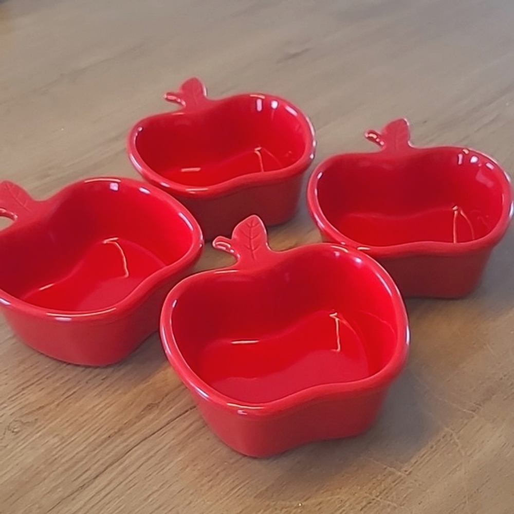 Cute Apple for coking